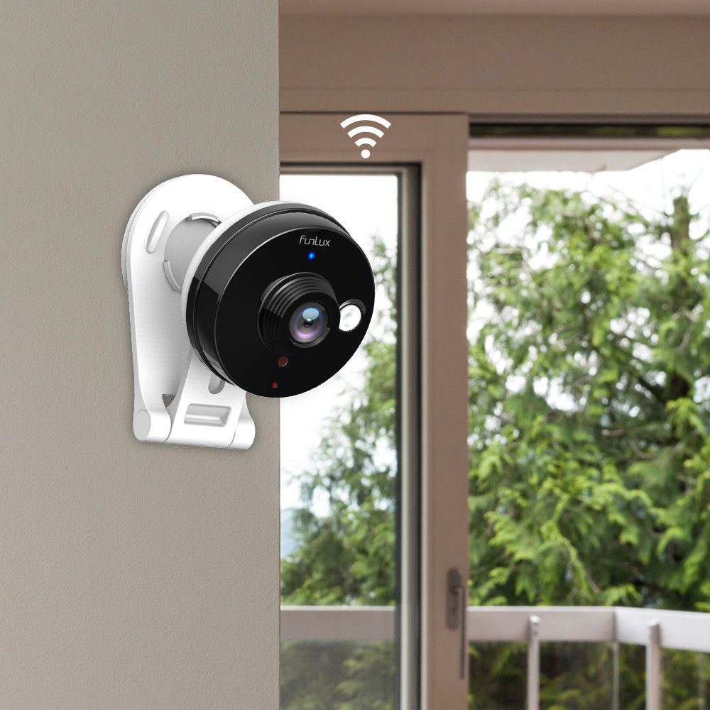 Лучшая камера для дома. Видеонаблюдение через окно. Home Security Camera изменяет наклон. Home Security Camera Programi.