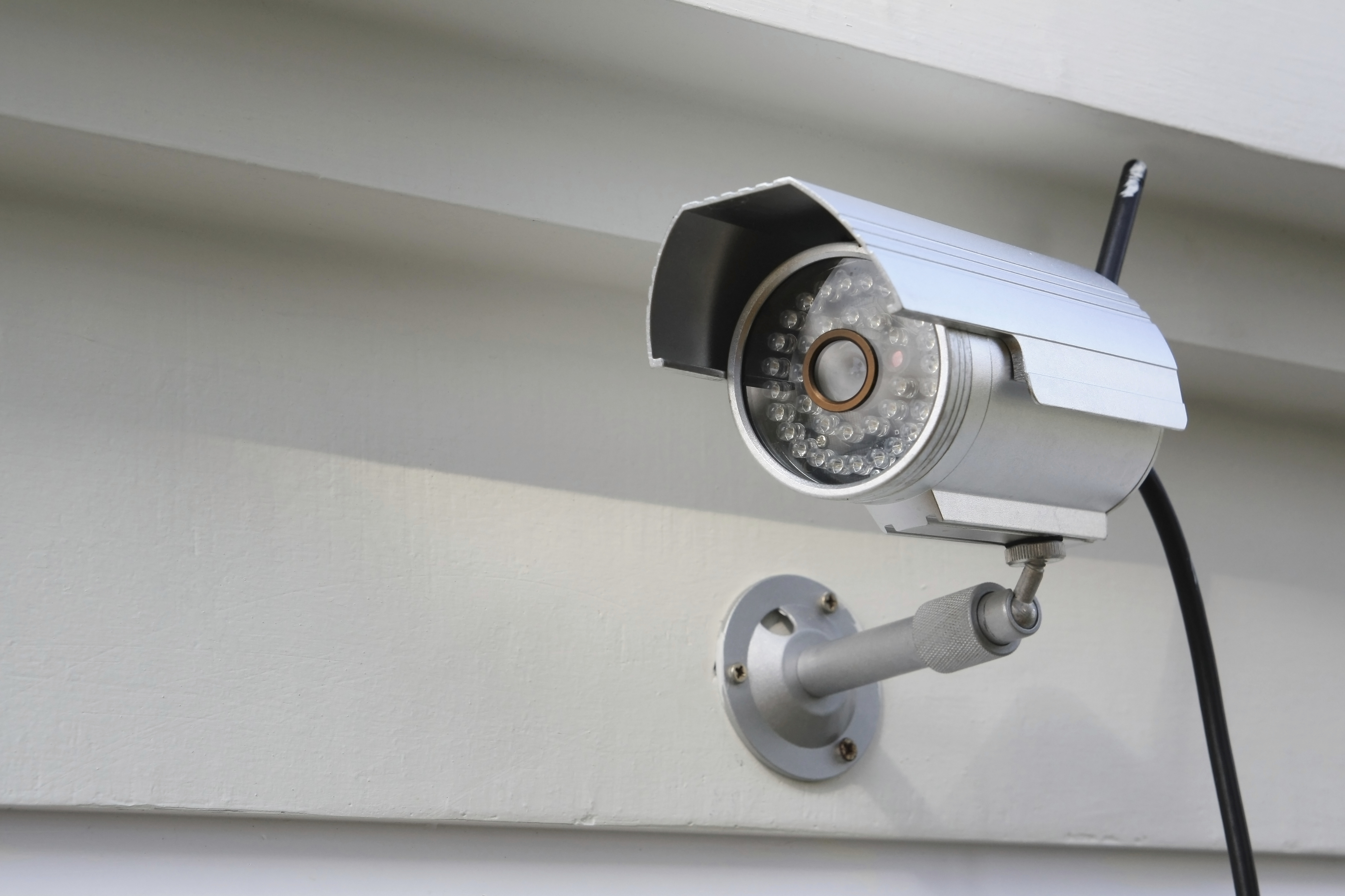 Видеонаблюдение в верхней. Камера видеонаблюдения WHS ip66. IP системы видеонаблюдения CCTV. Камеры видеонаблюдения Digital Wireless Home Surveillance System. Крепление для камеры наблюдения.